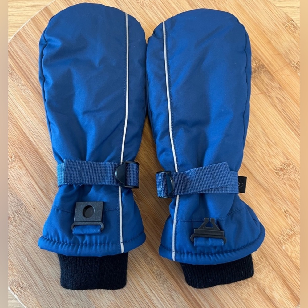 Two (2x) pairs Ski Gloves All in Motion 2 pairs- 1x pink, 1x blue, kids sz 8-14